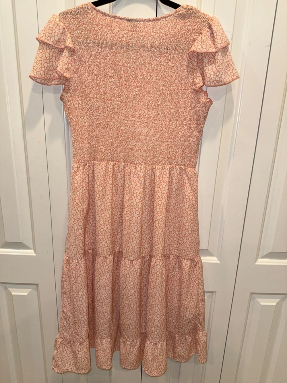 Women's Pink Floral V-Neck Tiered Dress - Picture 3 of 5